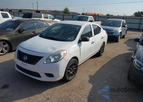 2012 Nissan Versa 1.6 S z USA, uszkodzony, nr VIN 3N1CN7AP3CL861766